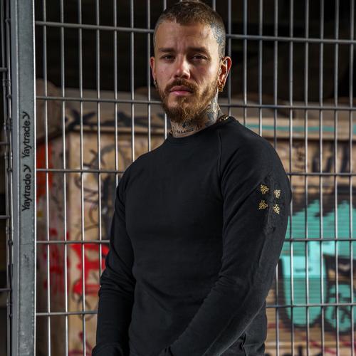 SWEATSHIRT SVARTGUL TRO